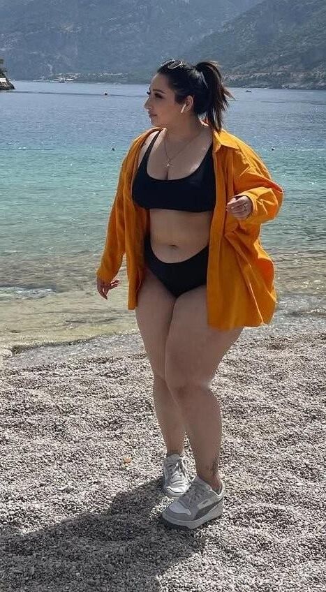 Garota gordinha turca Sumru