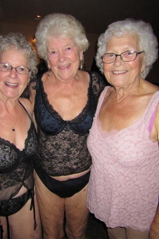 Fiesta de lencería de la abuela