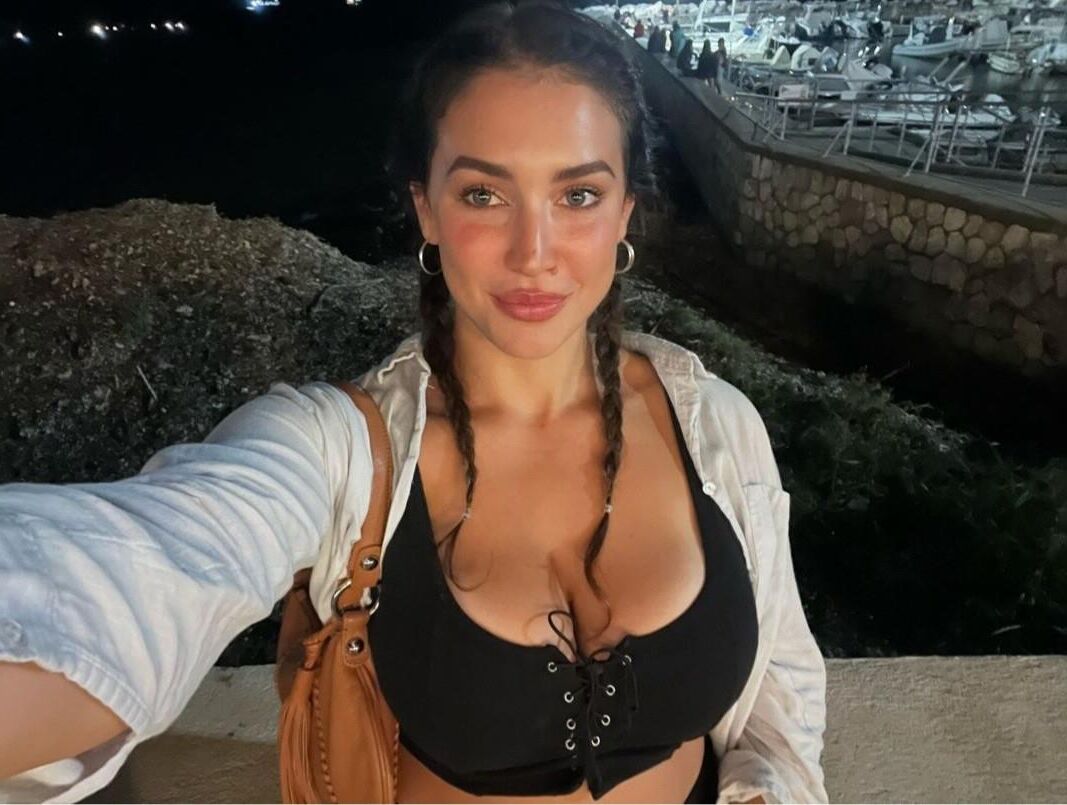 Titty fuck pawg Federica 