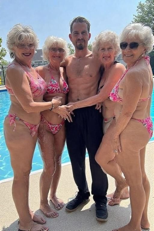 Grannies at the Pool