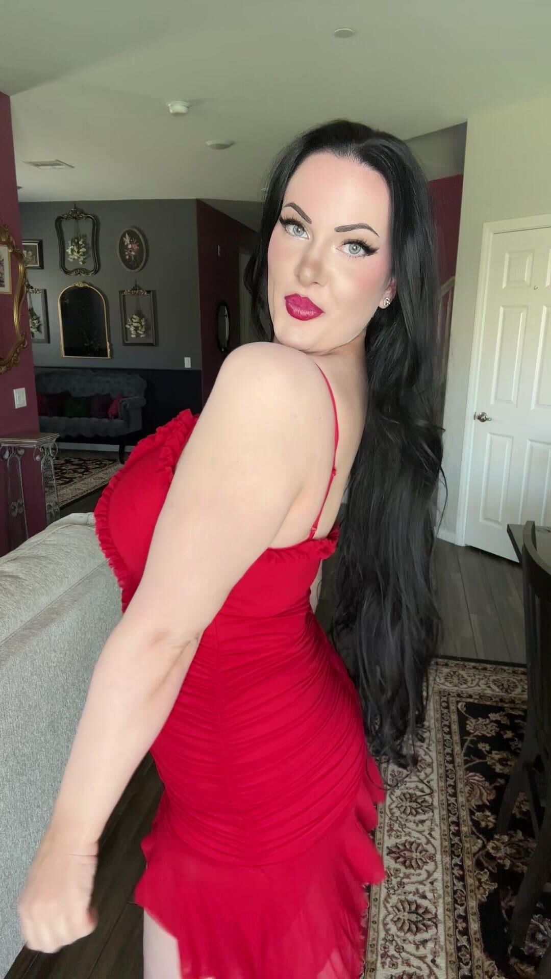Raven Big Butt Big Tits Beauty Brunettemilf Mixed Hot Shots