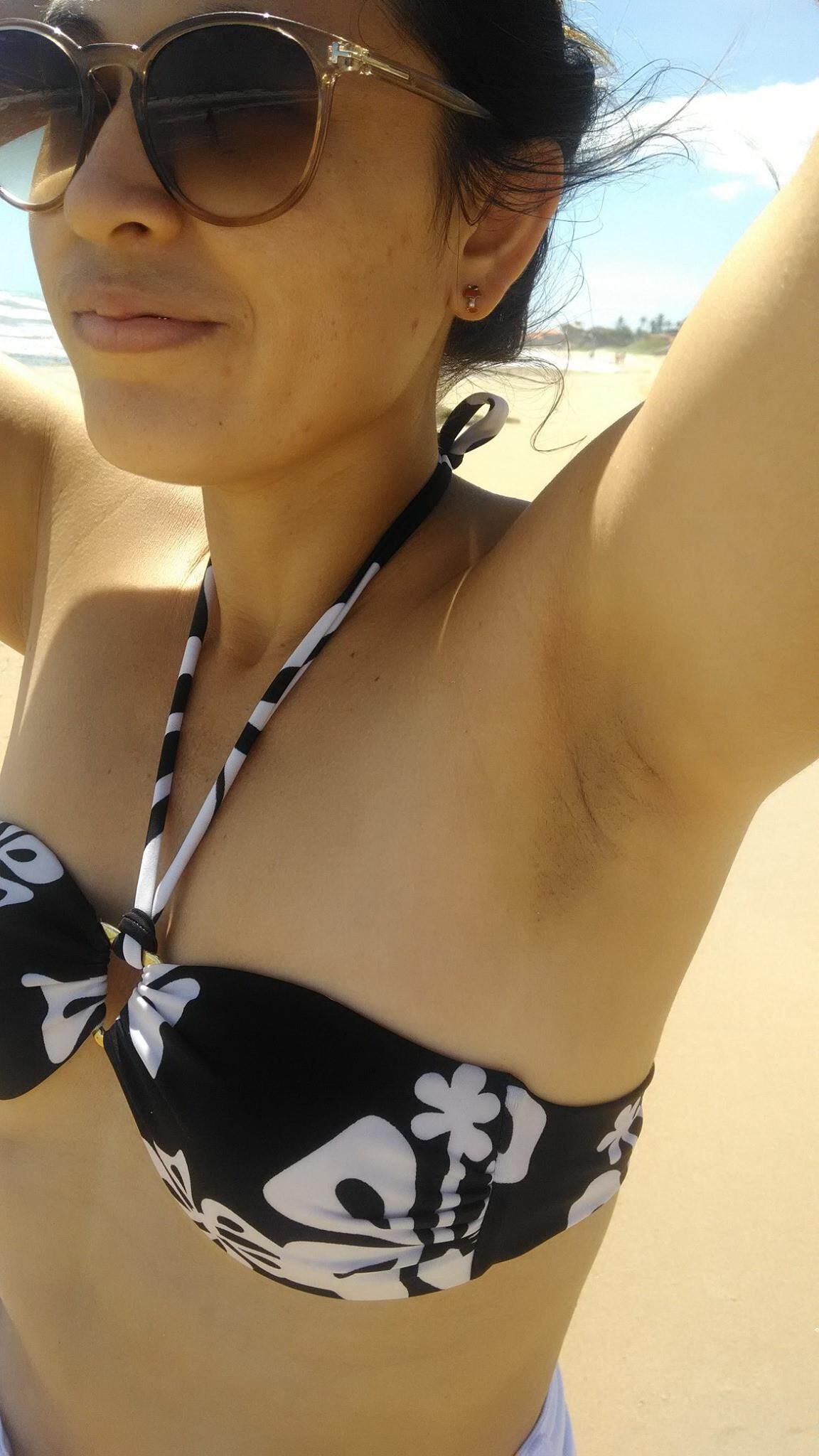 Rosana armpit puta do Maranhão 