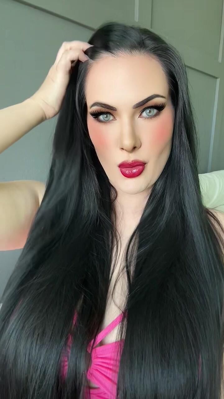 Raven Big Butt Big Tits Beauty Brunettemilf Mixed Hot Shots