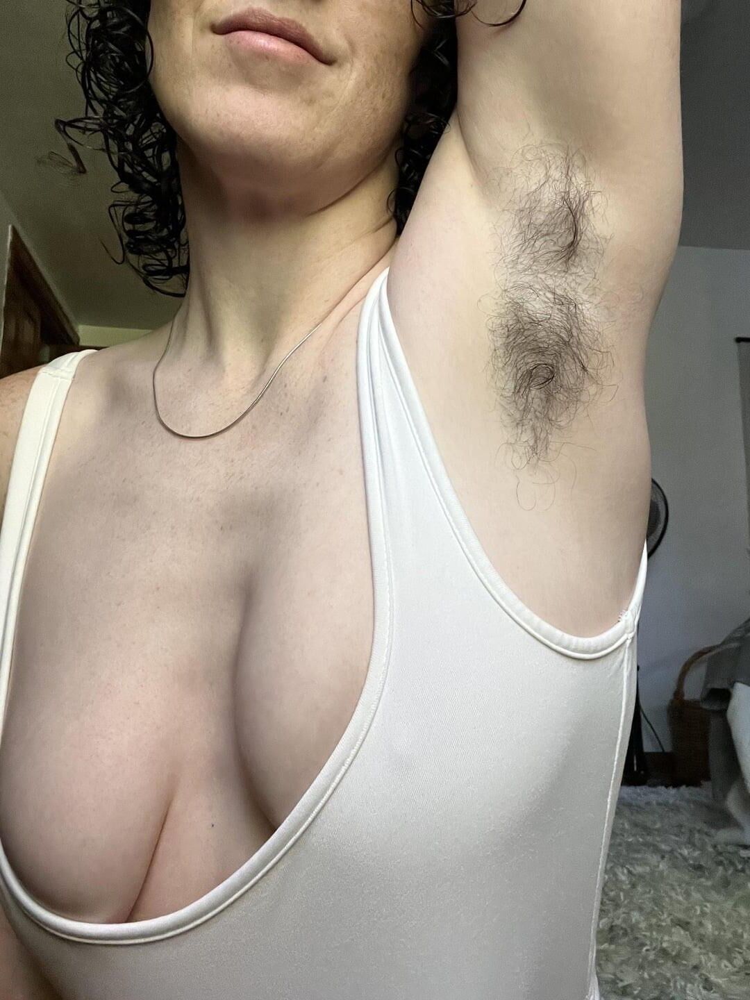 Peludo y coqueto