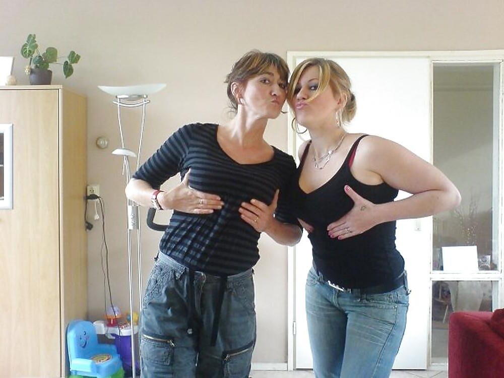 Mamá e hija nn