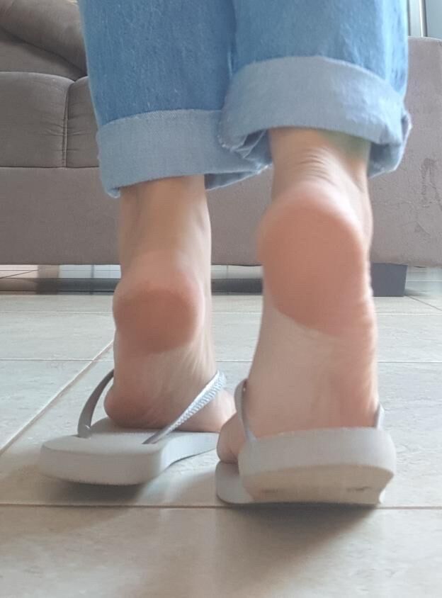 Pies de Diosa Latina Yara