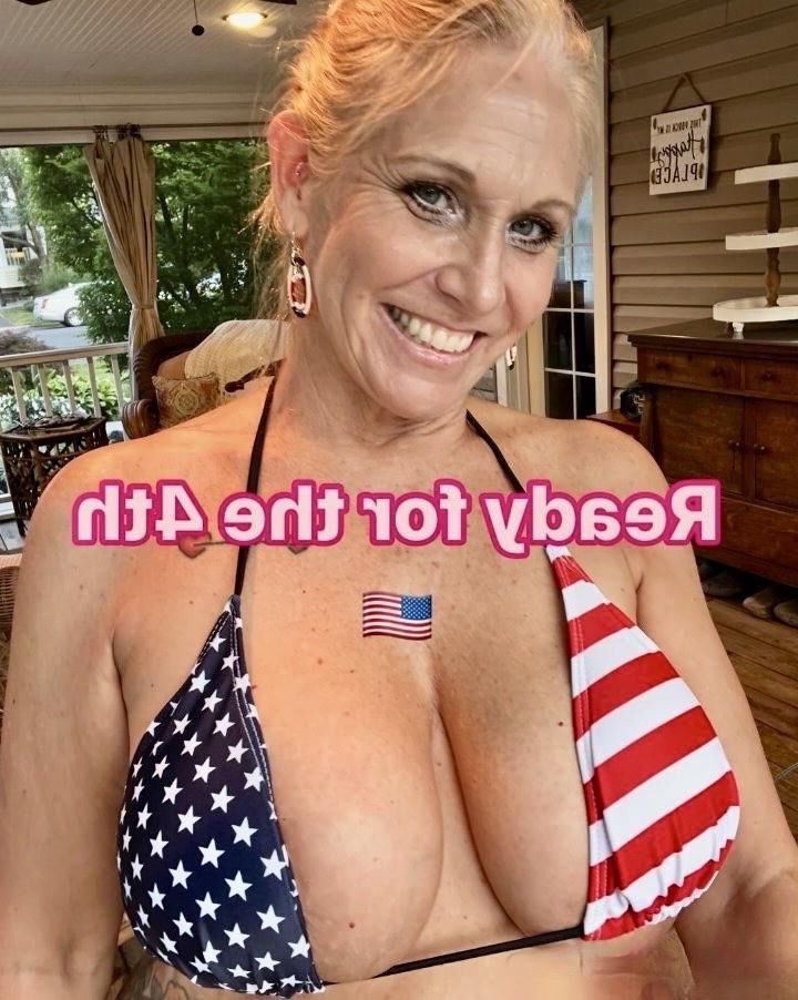 Sydney Sexy Curvy Big Boobs Loiro