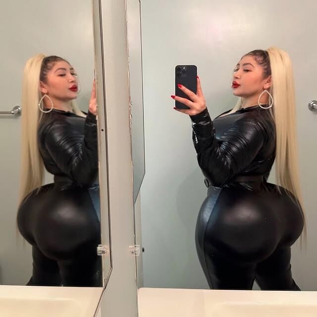 Mazing Booty