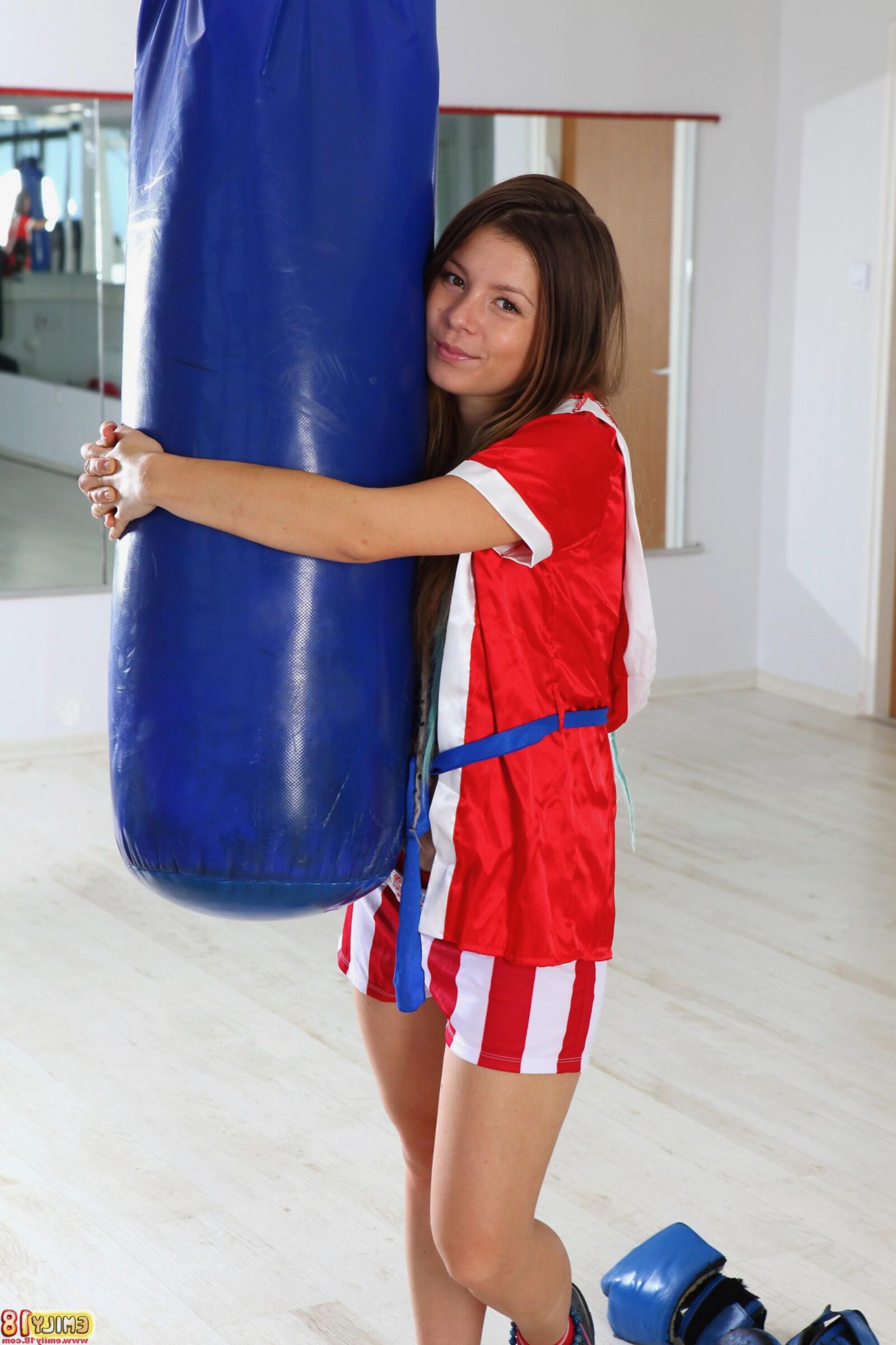 Emily Emily va una ronda conmigo