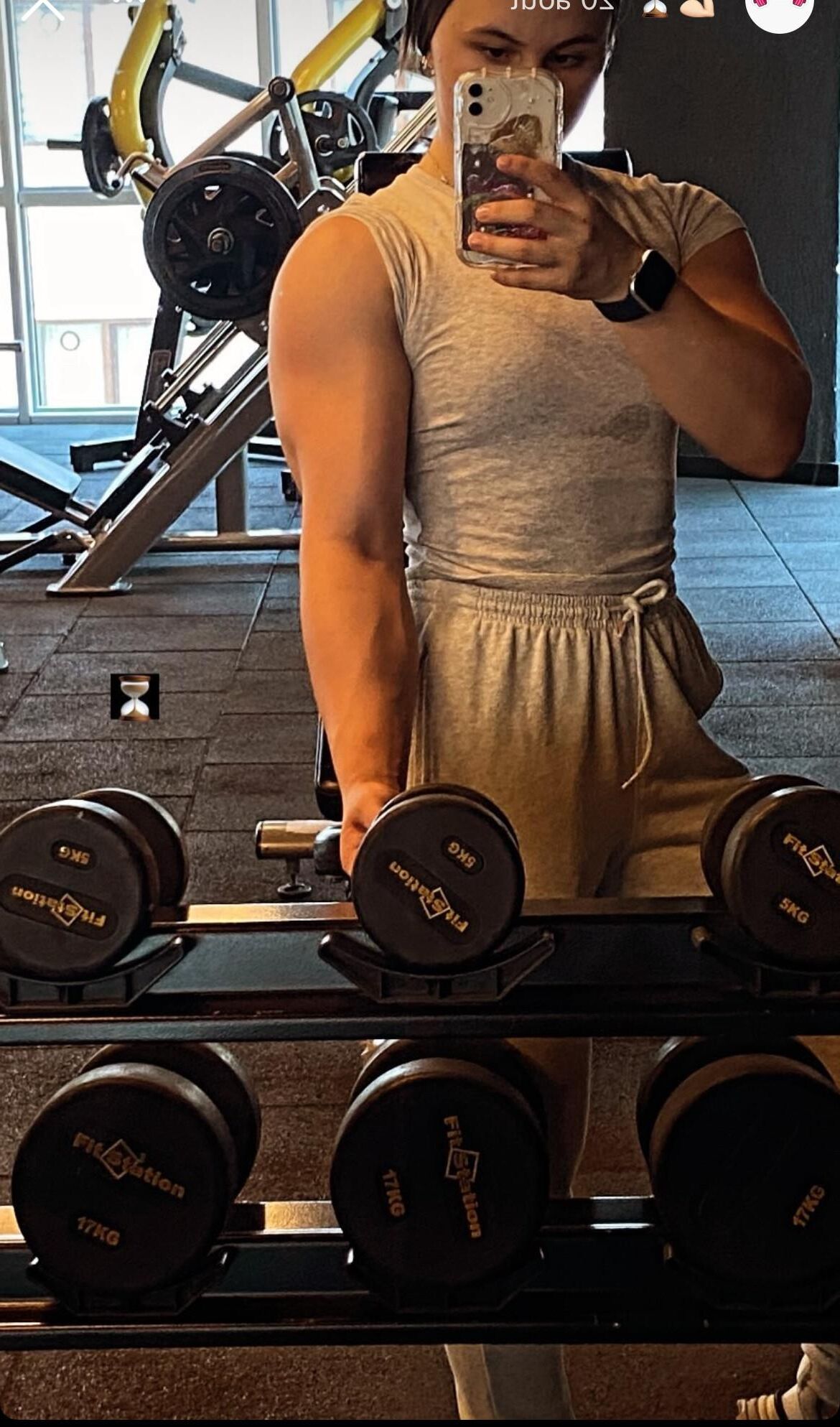 Muscle Girls Thicc and Powerful