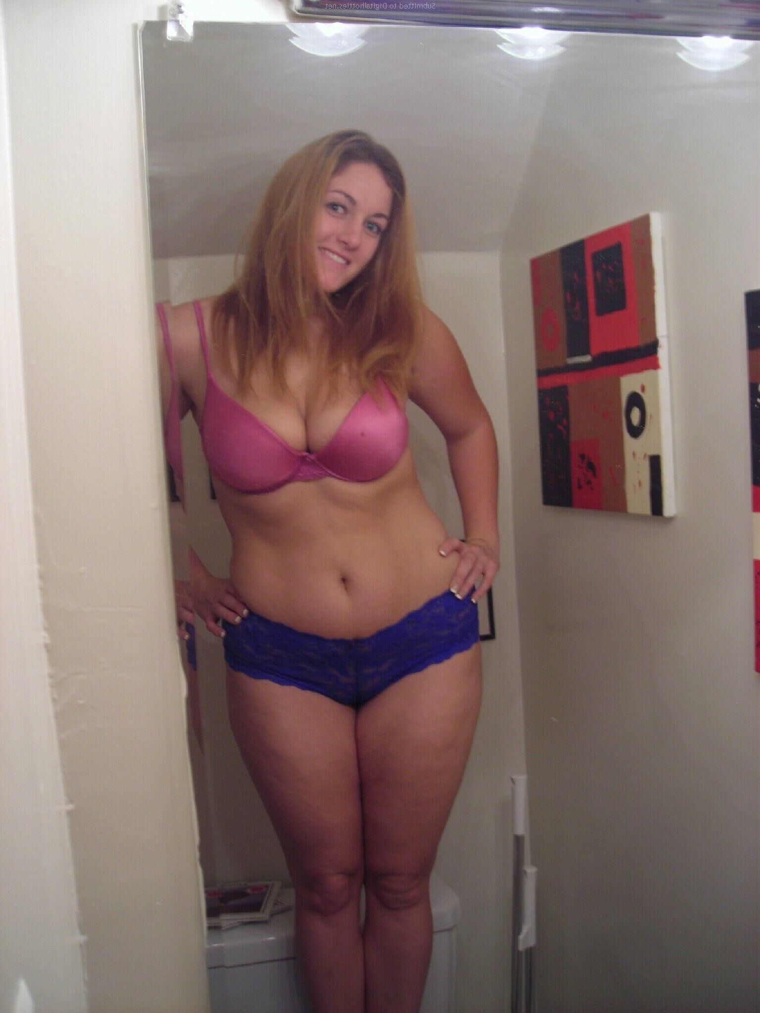 Chubby young wife taking naughty pics at home