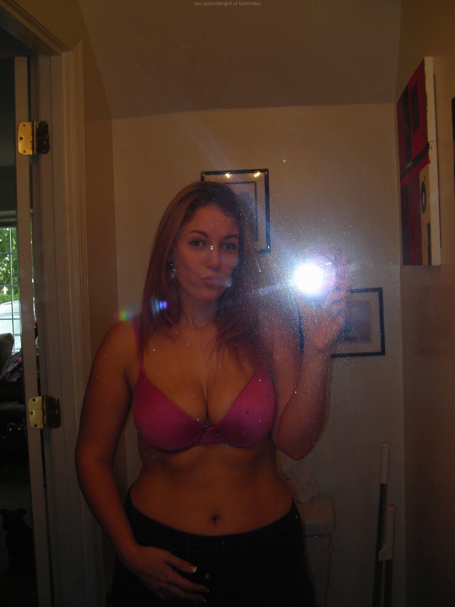 Chubby young wife taking naughty pics at home