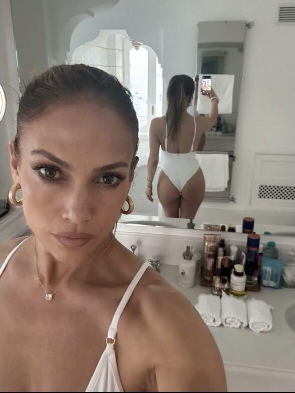 Jennifer JLo Lopez 
