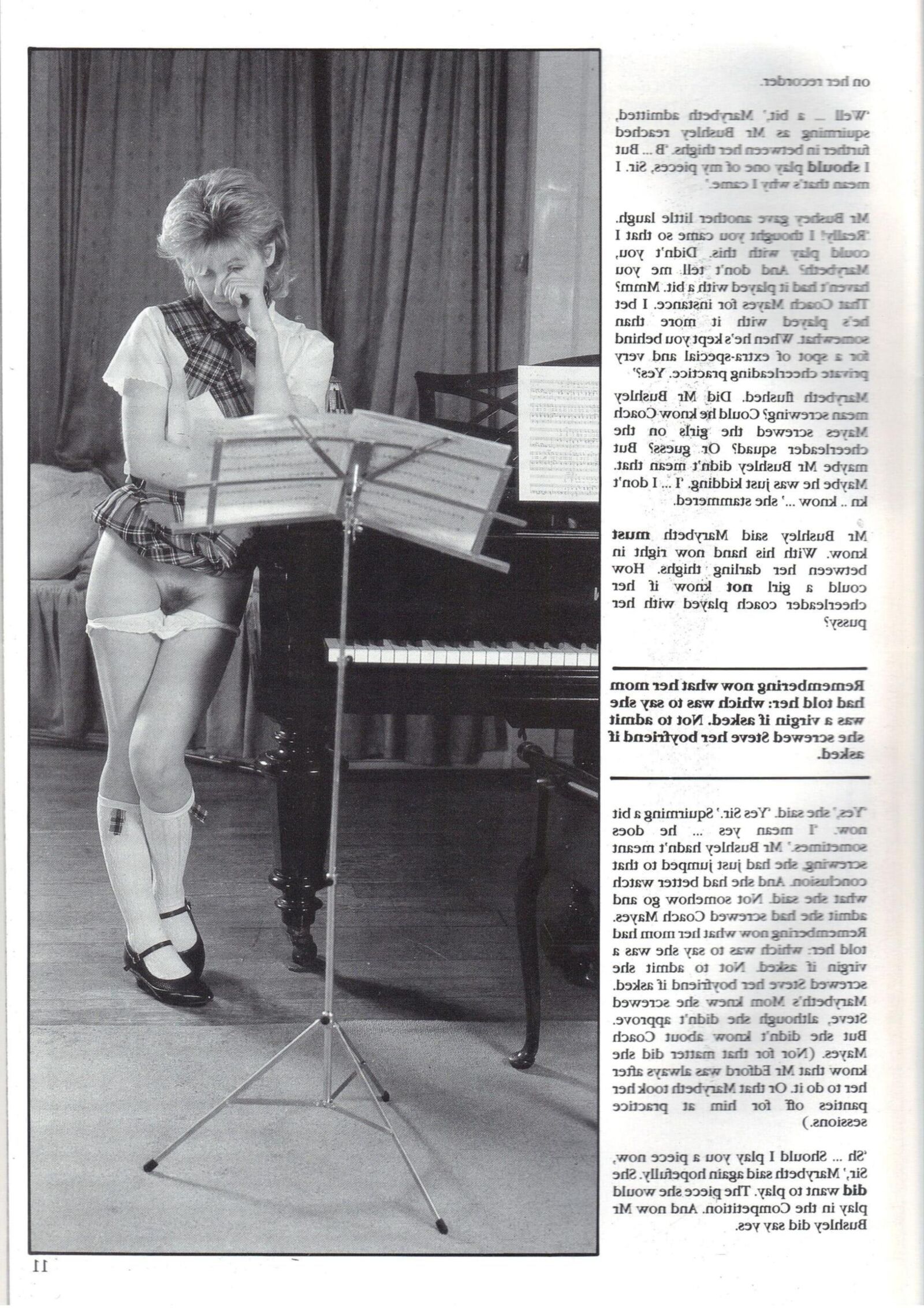 Retro Spanking Blushes Issue completo