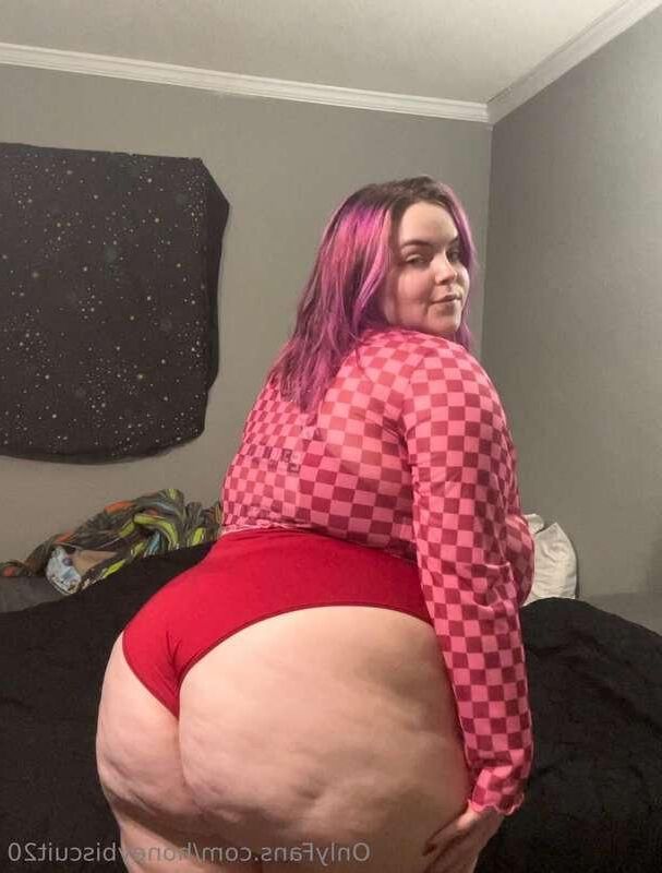 Cabelos rosa de mel enormes peitos enormes beleza bbw garota mista