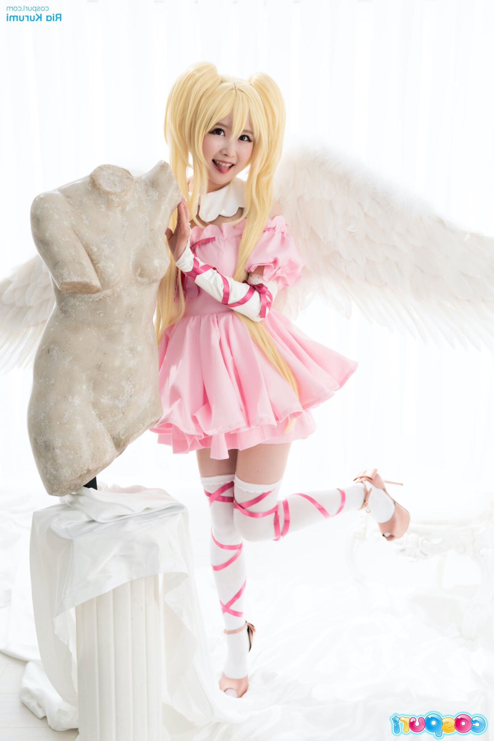 Cospuri RIA KURUMI Pink party dress