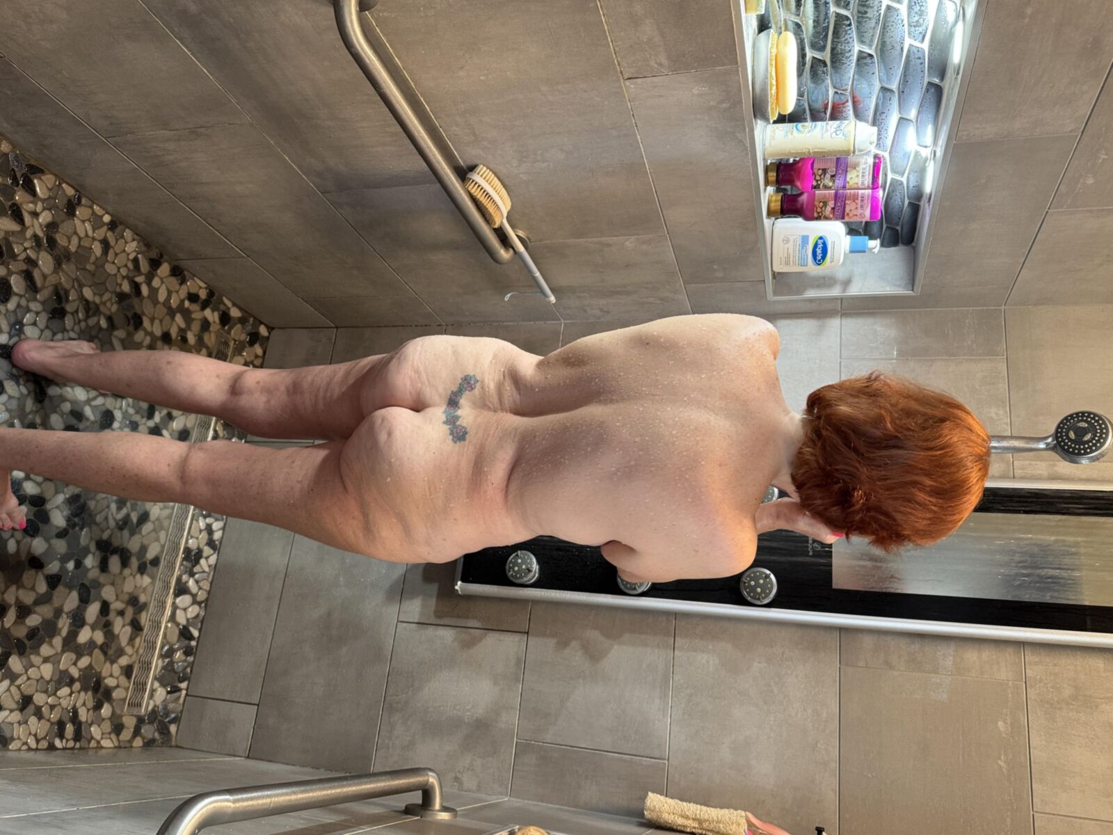 Butt, Lola on display,