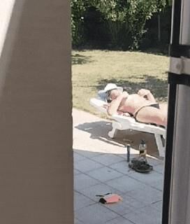 乳首クランプ