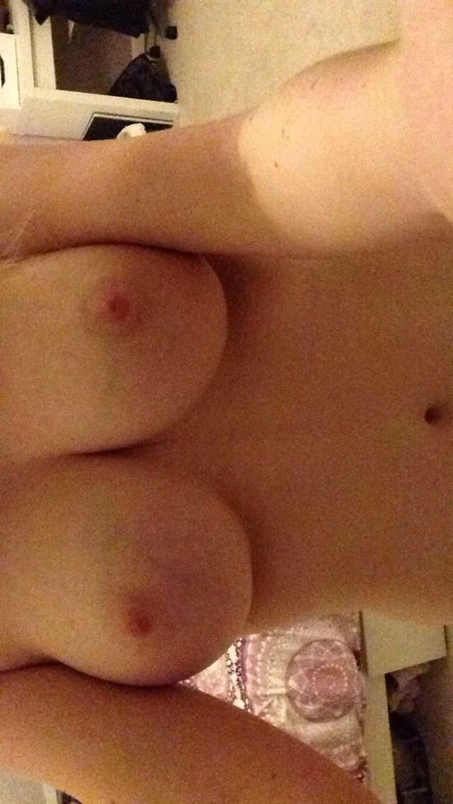 Selfie Fuckslut Becky Exposed Whore Cumslut Shameless Cunt USA