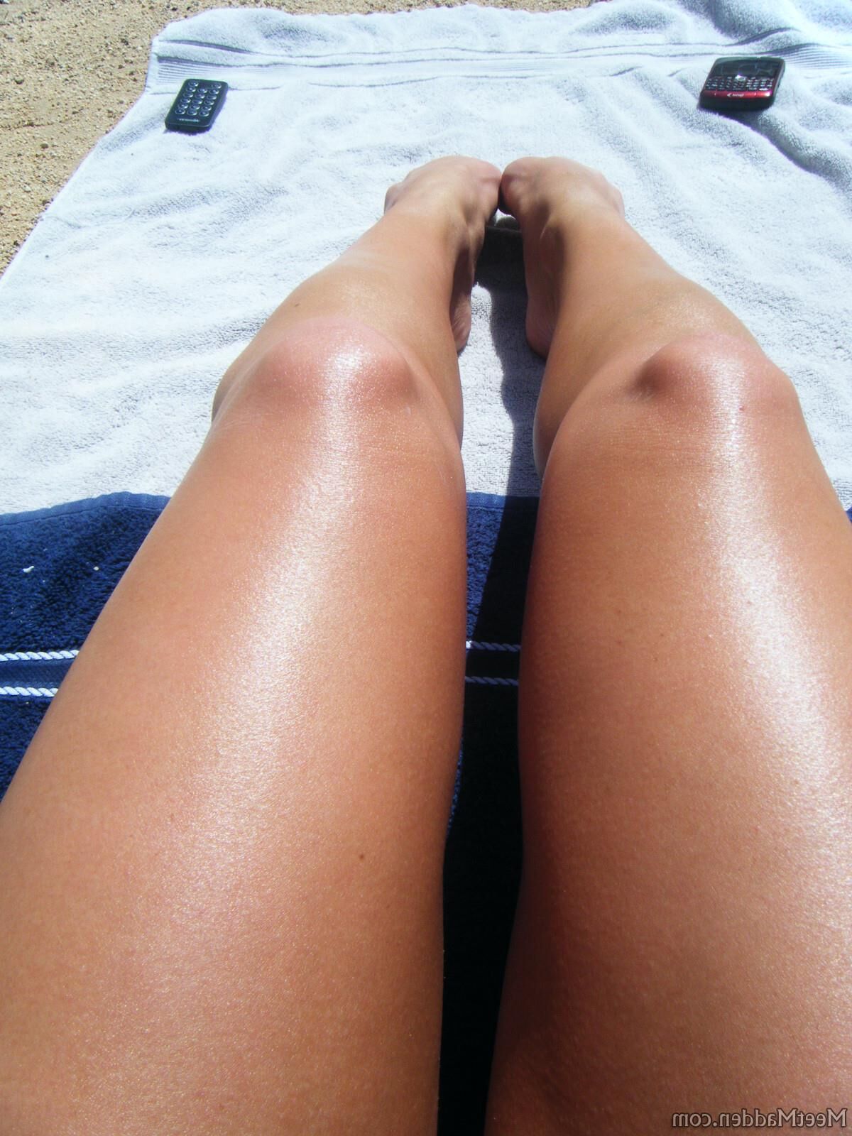 MeetMadden MADDEN Sunbathing (NN)