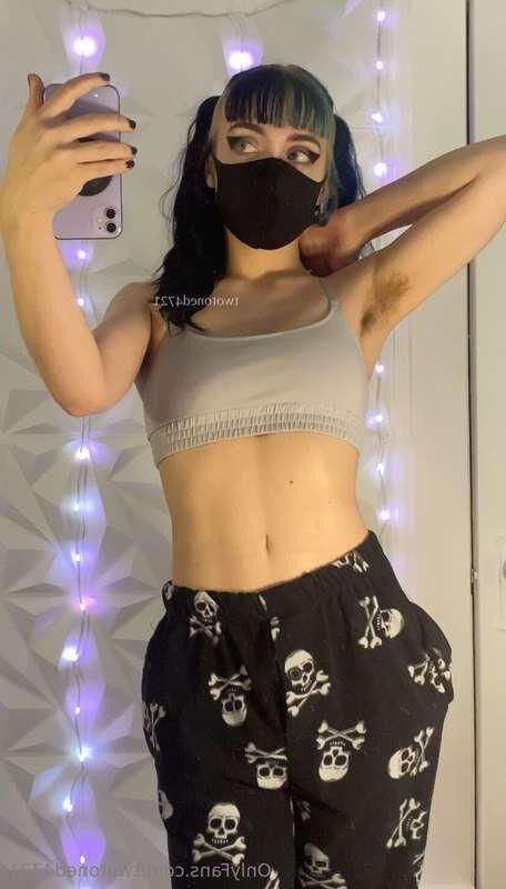 Petite Hairy goth Slut