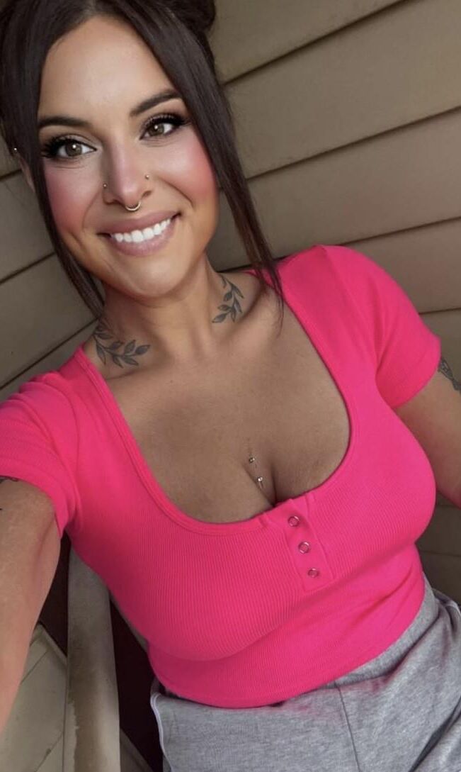 Cerdo con tetas holgadas