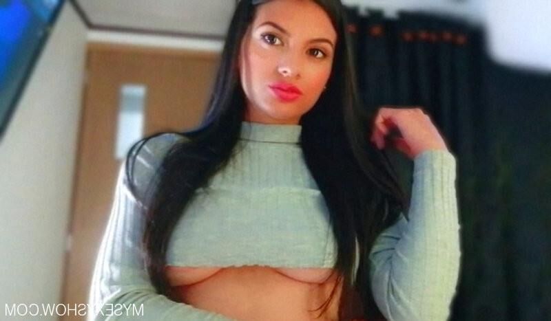 ABRIL_FOXXX_SQUIRT en mysexyshow.com