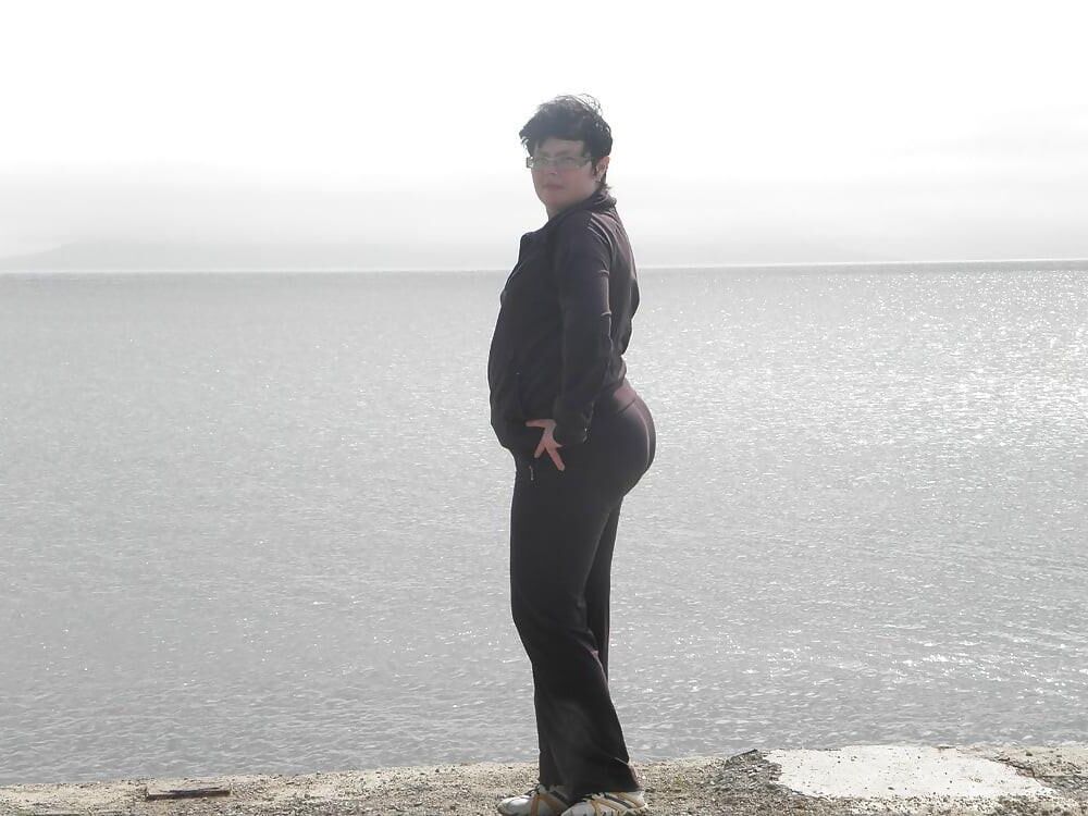 BBW Marina frm Vladyvostock Big Ass、小さなおっぱい