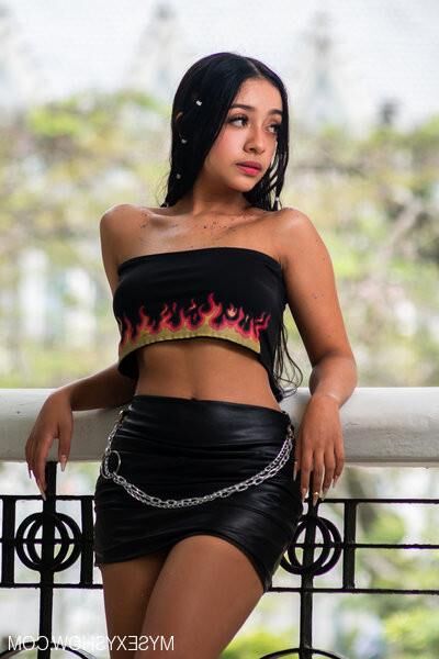 Abbyrosas em mysexyshow.com