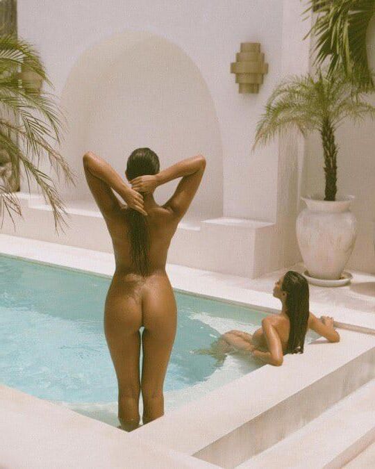 Social Media Hot Girls 