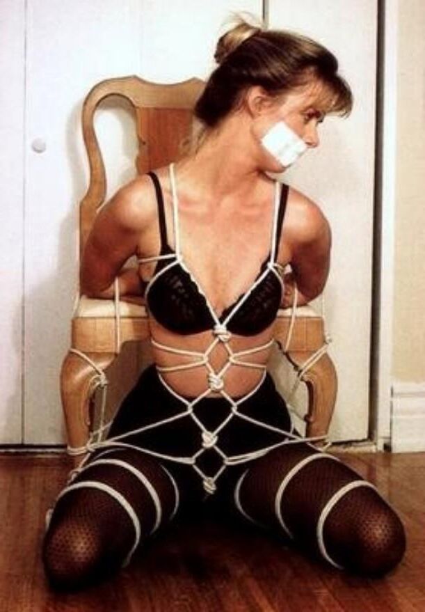 Noelle Nielson  Bondage Model