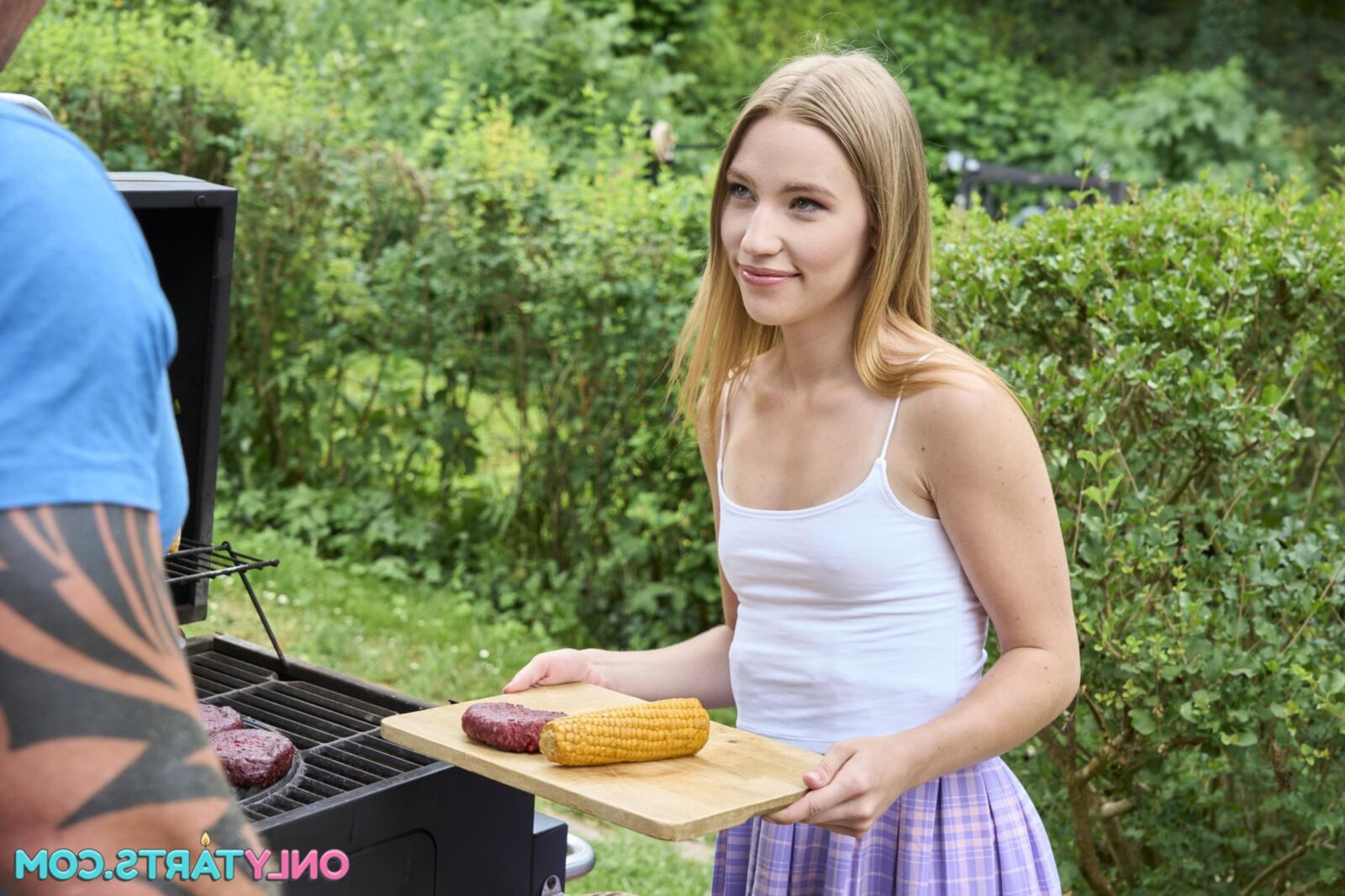 Maya Sinn Hot Summer BBQ