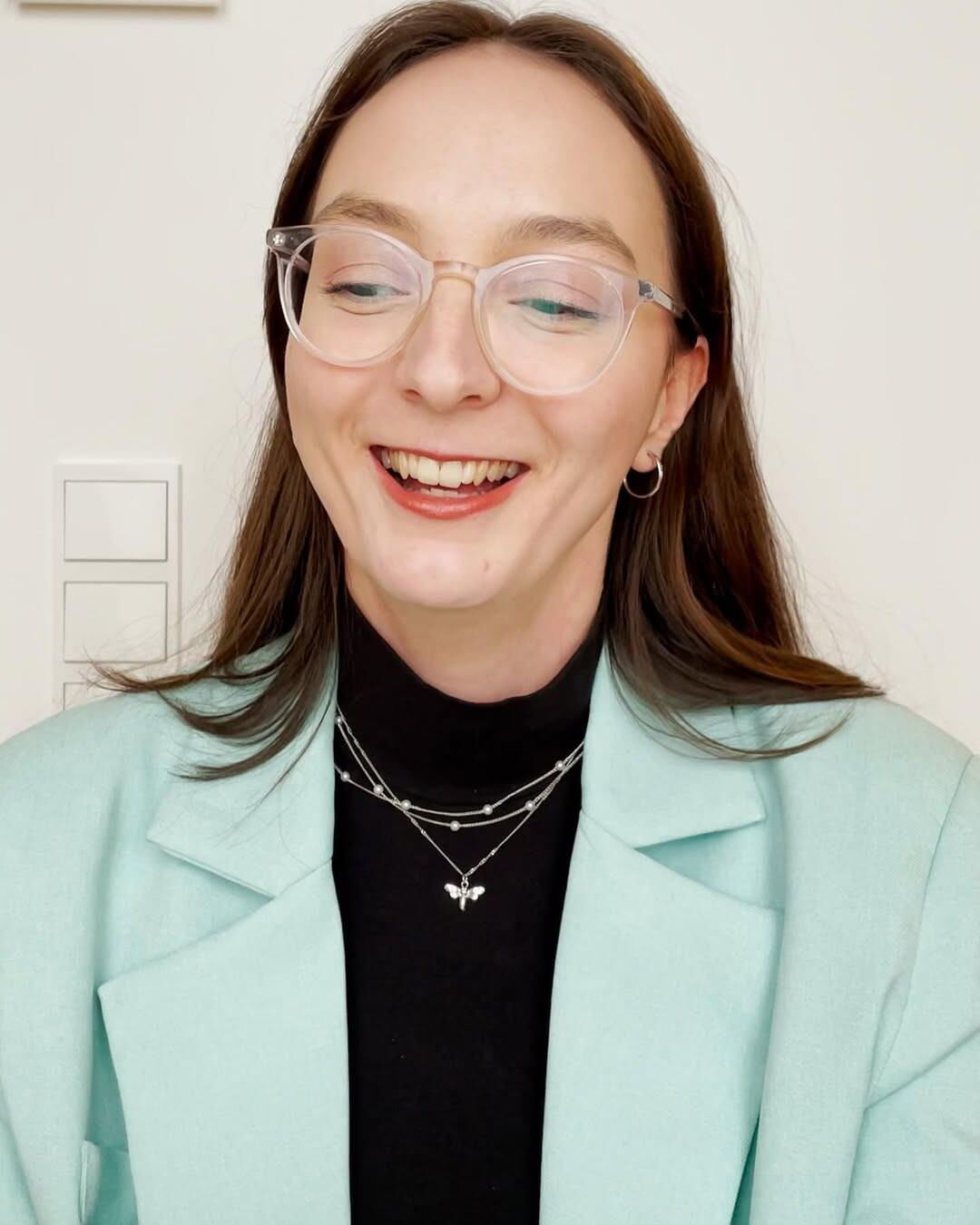 linksversiffte Fickhure Theresa Ziegler