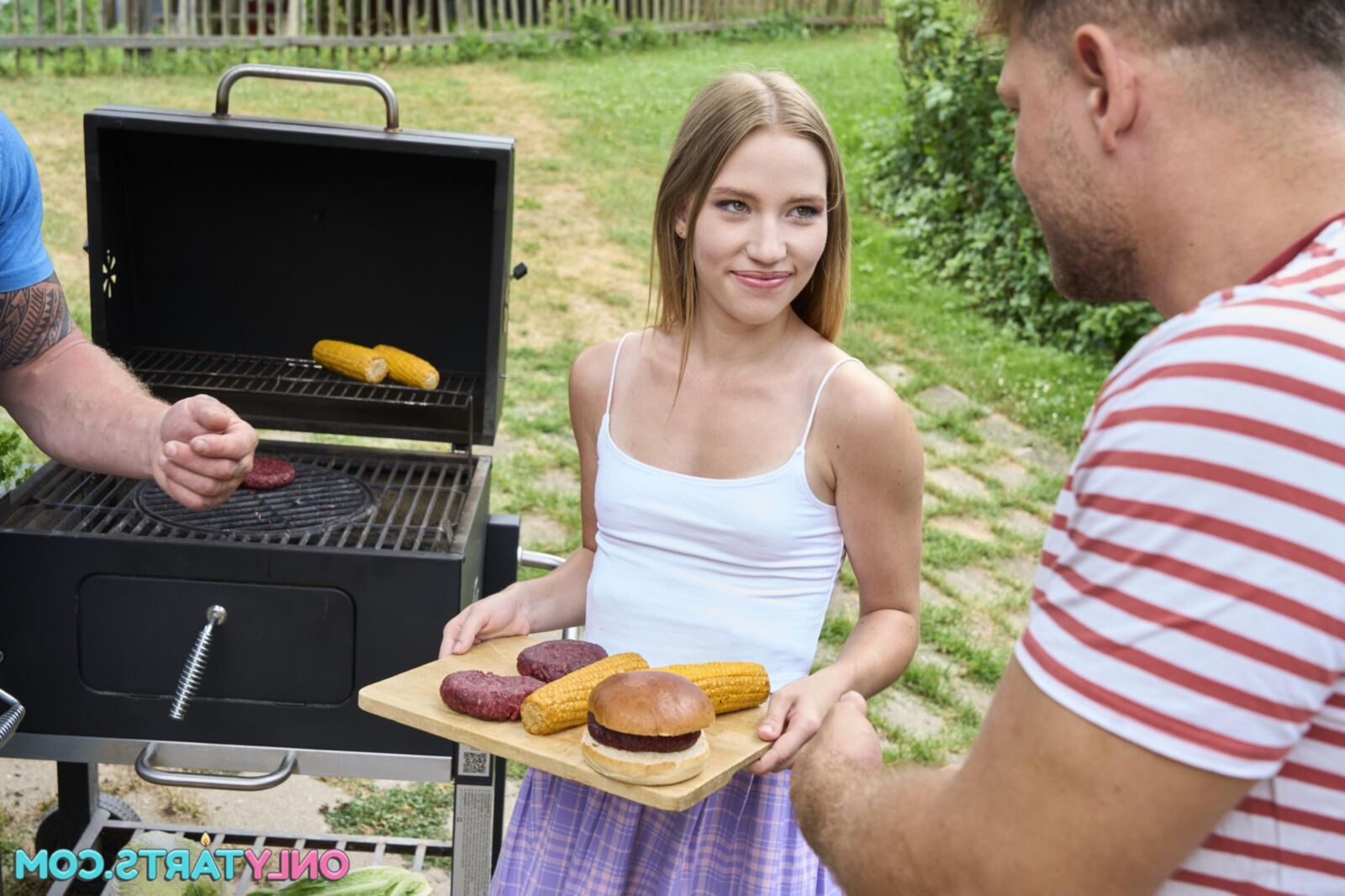 Maya Sinn Hot Summer BBQ