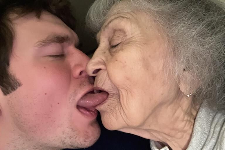 Loving Grannies