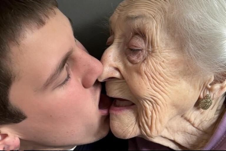 Loving Grannies