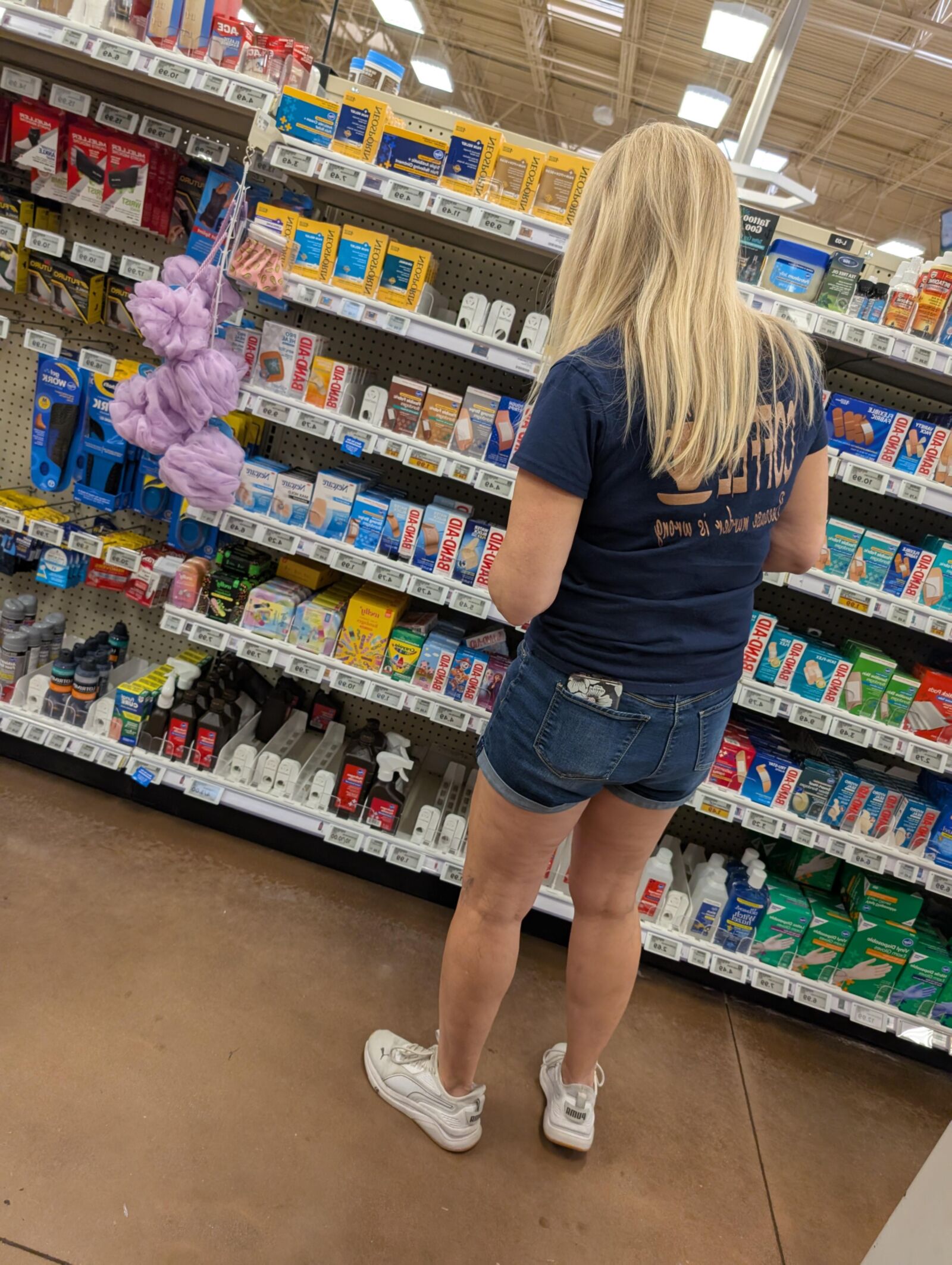 Blonde milf 