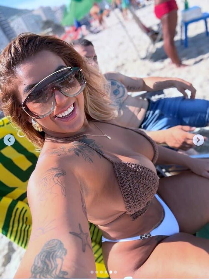 Carol Lima Putona Deliciosa