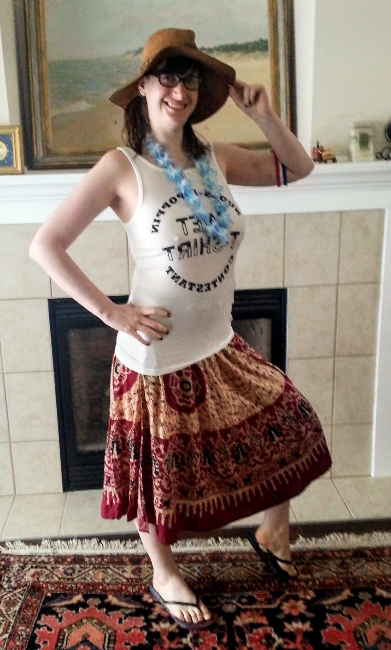Nerd babe con grandes tetas primera tira pública