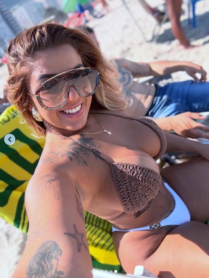 Carol Lima Putona Deliciosa