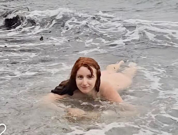Trish British Nerdy épouse