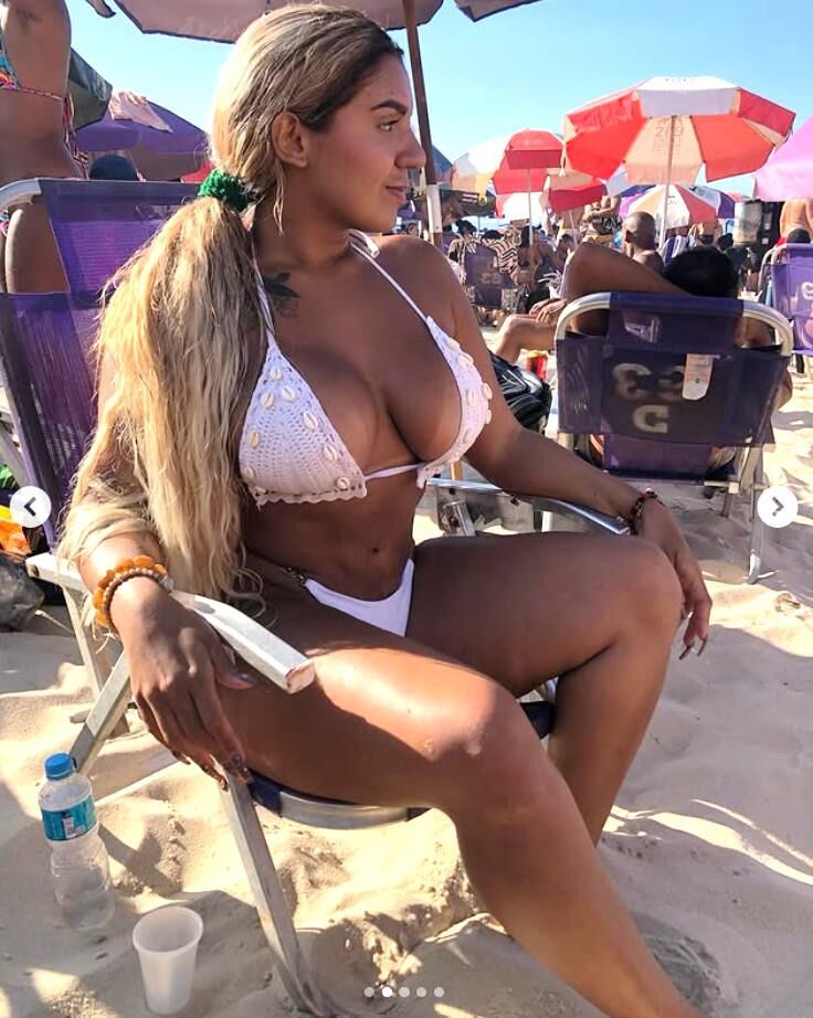 Carol Lima Putona Deliciosa