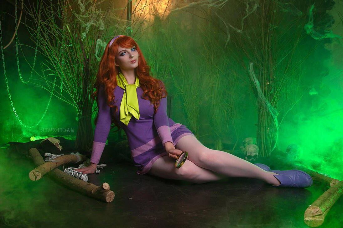 Wish I was Daphne or Velma 