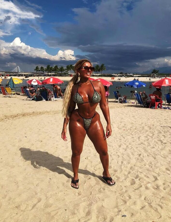 Carol Lima Putona Deliciosa