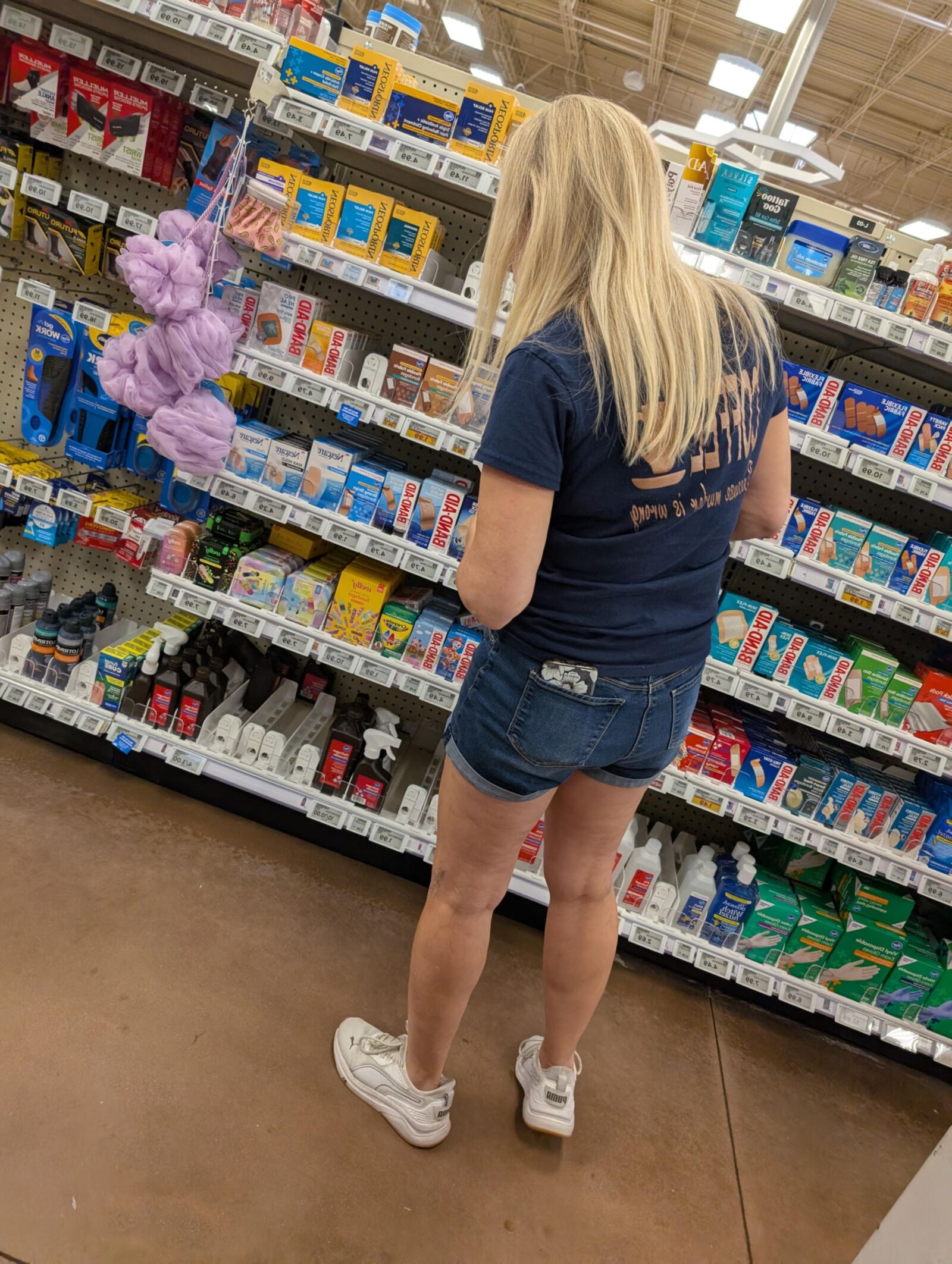 Blonde milf 