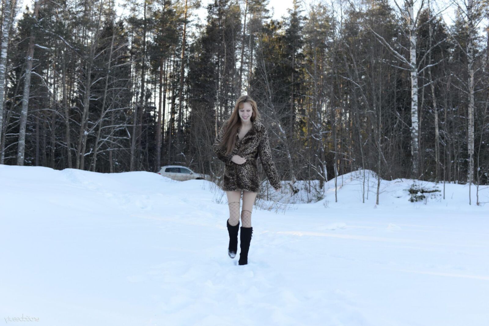 EB_ _BEING COOL ALMA by PARAMONOV__med