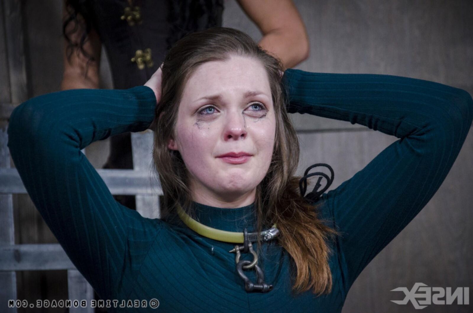 Modelo de Bondage Nora Riley