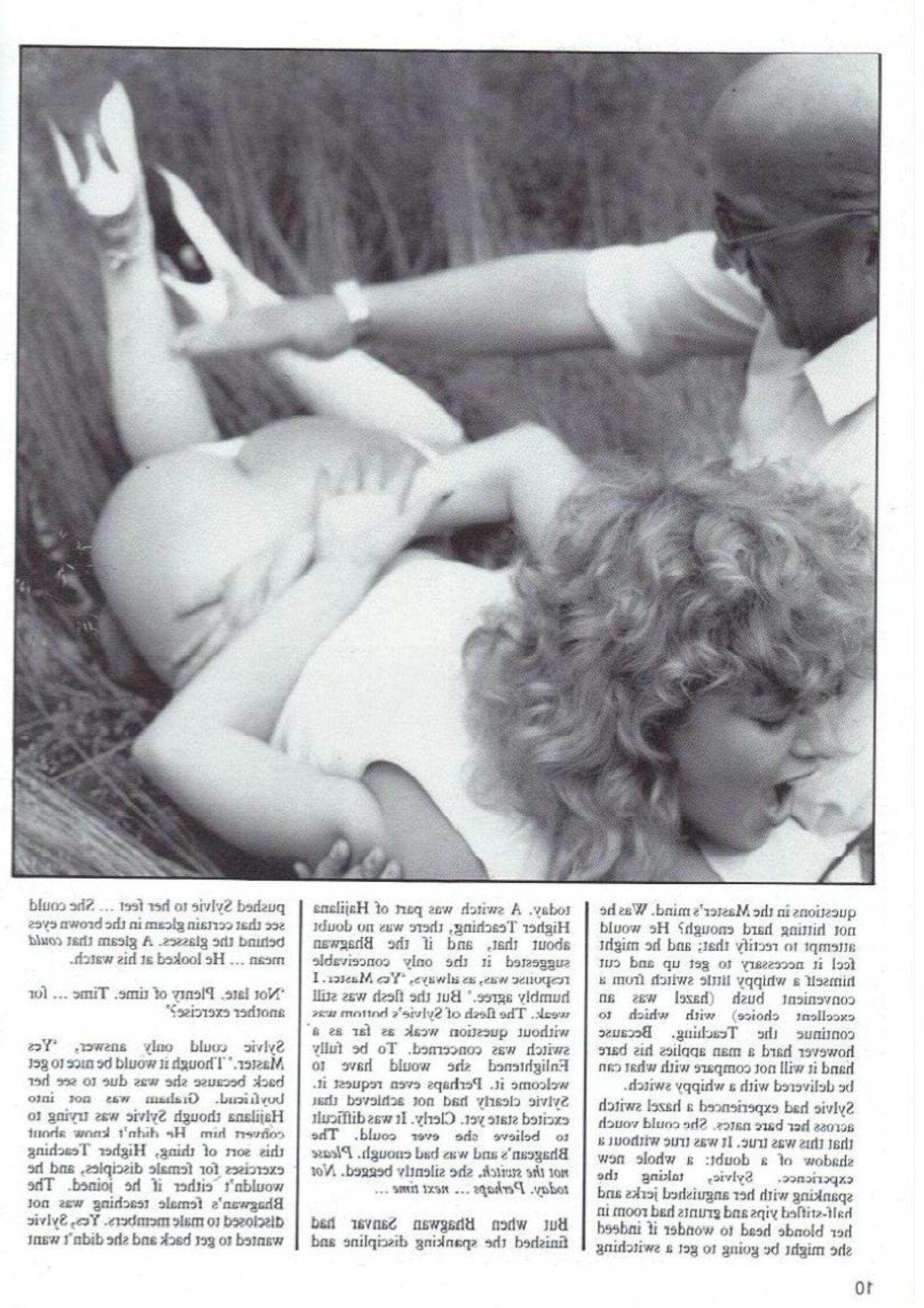 Retro Spanking Blushes Issue completo