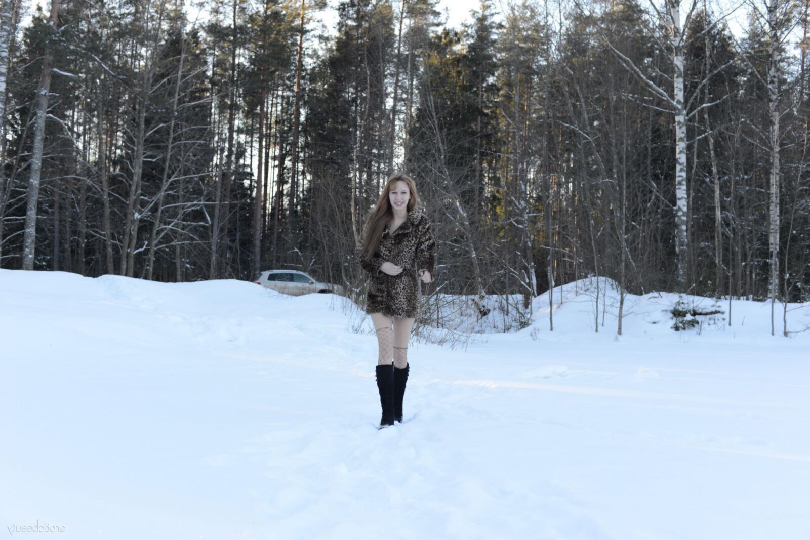 EB_ _BEING COOL ALMA by PARAMONOV__med