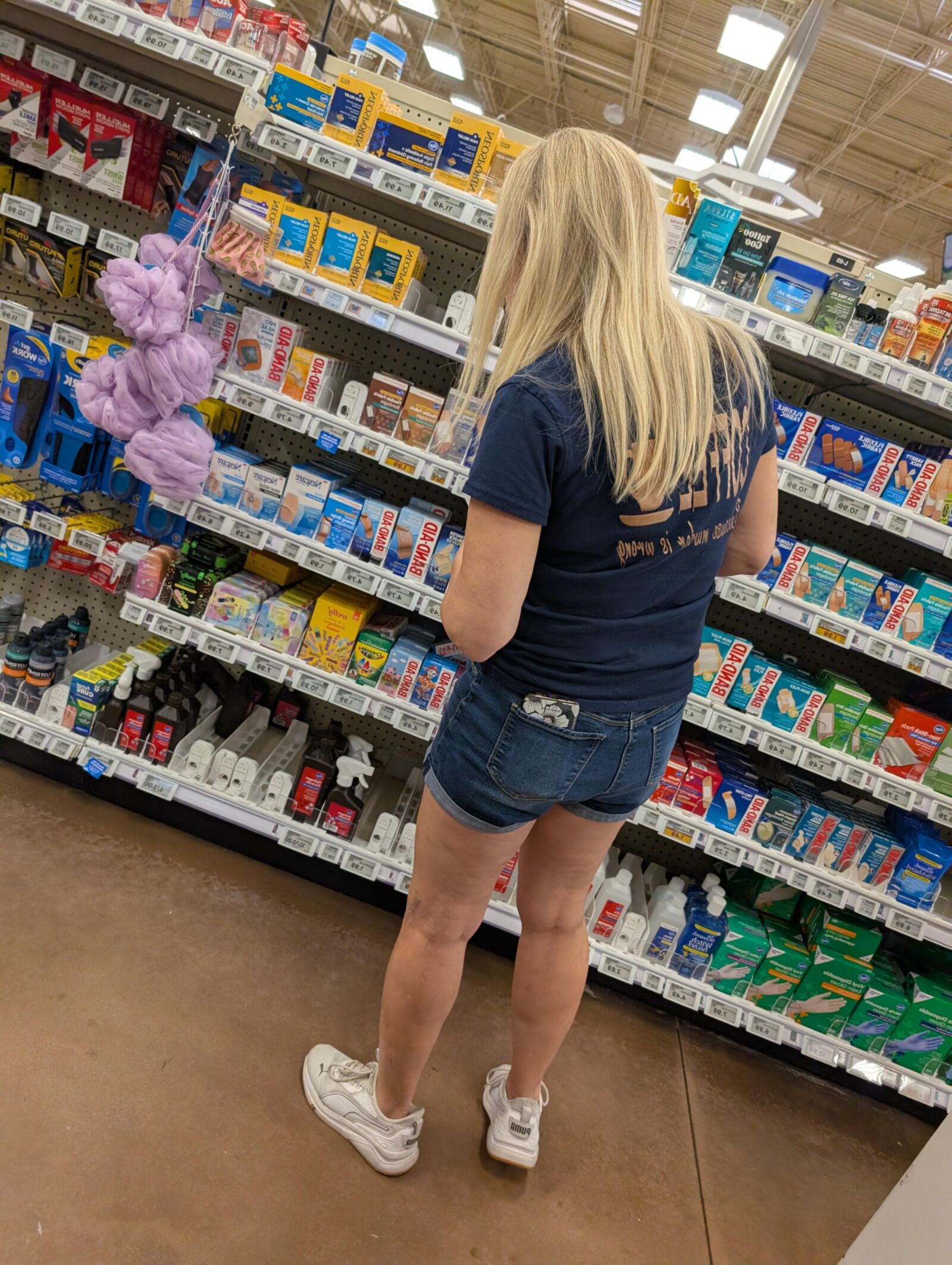 Blonde milf 